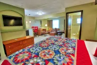 Oceans Beach Resort & Suites - balcony