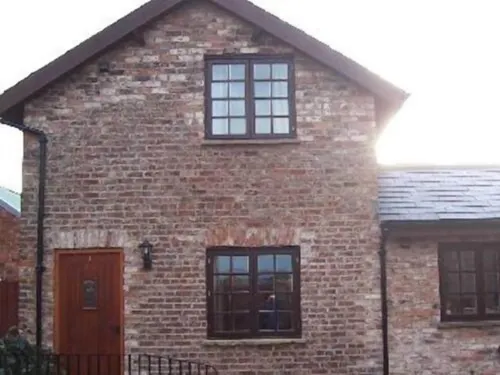 Thompsons Arms Cottages - Tiny houses