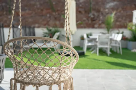 DOV Garden Apartment with Private Pool