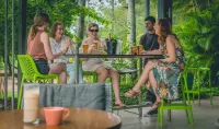 Litchfield Outback Resort - parking
