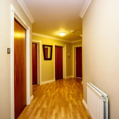 Turnberry Apartments