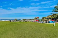 Blue Lagoon Beach Resort Hotels in Bateau Bay