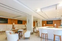 The Harbor Club St. Lucia, Curio Collecton by Hilton - bar
