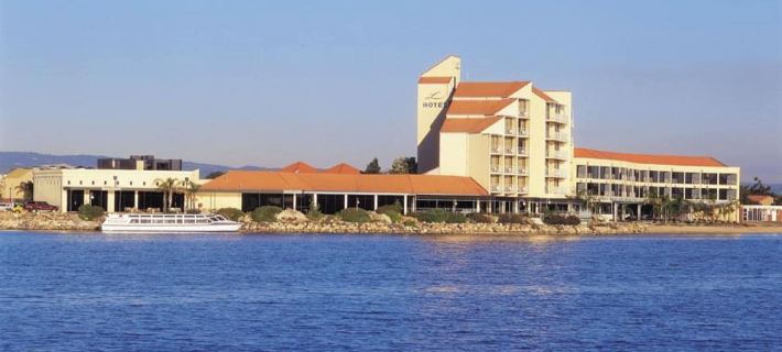 Lakes Hotel Hotels in Adelaide