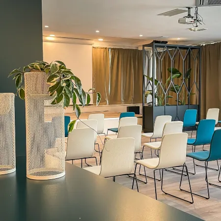 Oxygen Lifestyle Hotel Отели рядом с достопримечательностью «Визербелла»