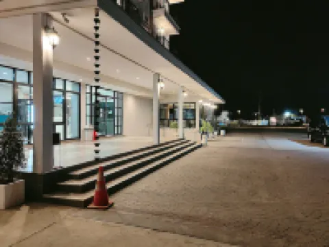 KOCO Hotel Hotel dekat Wat Muen Wai