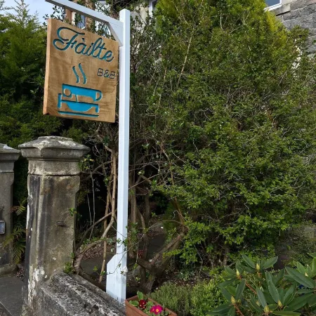 Failte Bed & Breakfast