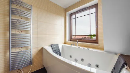 Continental, Sun & Snow