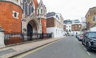 Pml Apartments Montpelier Street