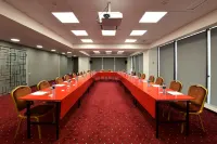 Opera Suite Hotel