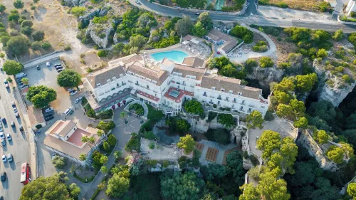 Grand Hotel Villa Politi - parking