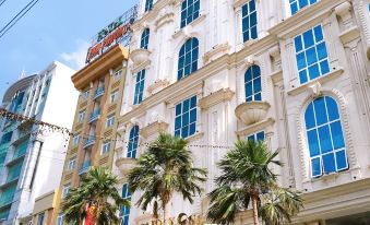 Holiday 2 Hotel