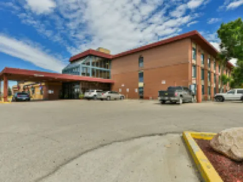 Seven Oaks Hotel Regina Hotels in Regina