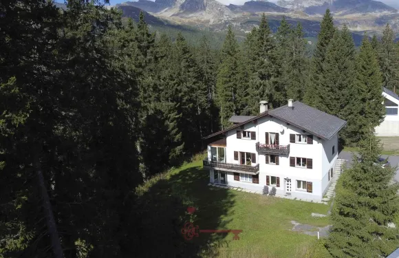 五星級聖貝納迪諾滑雪坡徒步旅行木屋