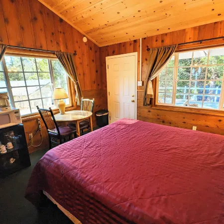 Bluebird Cottage Inn