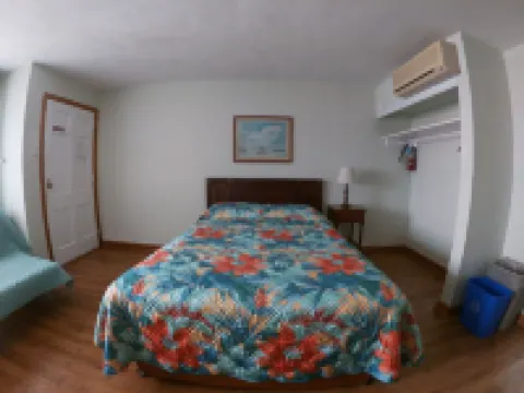 Sea Chest Motel