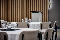 Candlewood Suites Burlington Conference Centre Hotels in Burlington
