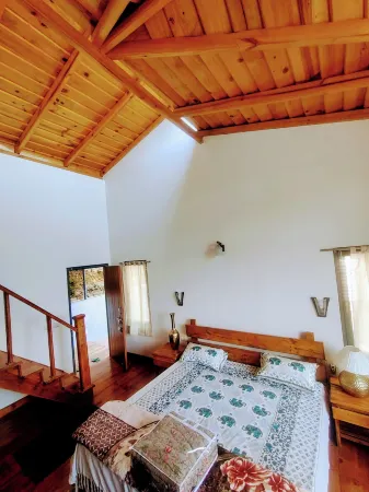 Oakakhi Stays, Private Room Отели рядом с достопримечательностью «Golu Devta temple»