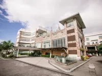 Hotel Marciano Ξενοδοχεία στην πόλη Calamba