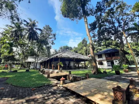 Murex Dive Resort Отели в г. Mandolang