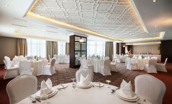 Ramada by Wyndham Manama City Centre