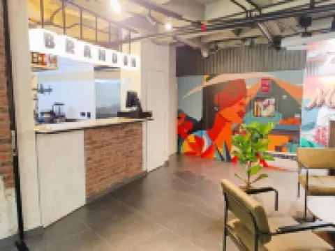 LINVING 35 8TH FLOOR VIP