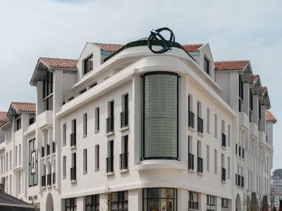 BIZIPOZ HOTEL