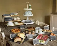 Saturnalia Village Rooms - breakfast