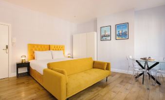 Leicester Square 4th Floor Studio