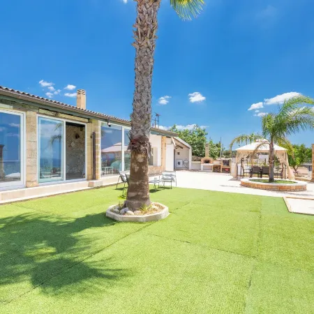 4126 Villa Ipanema by Perle di Puglia