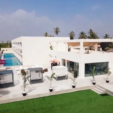 Lemon7 Beach House