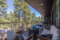 Le Cabin Noir LUX Alpine Retreat Spa BBQ