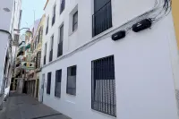 Apartamentos Centro Cordoba by MiRa