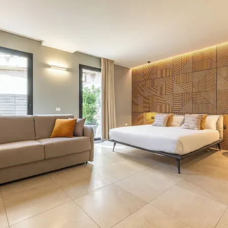 Karalin Sonnino Suites