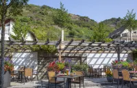 Landgasthof Winzerscheune Hotel dekat Freibad Ellenz-Poltersdorf