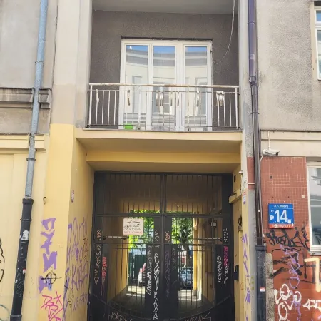 Art Dreams Apartament Chmielna 14 Отели рядом с достопримечательностью «Музей польской армии»