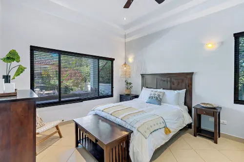 Stylish Home with Chic Decor, Luxury Amenities & Tropical Outdoor Oasis with Sparkling Private Pool