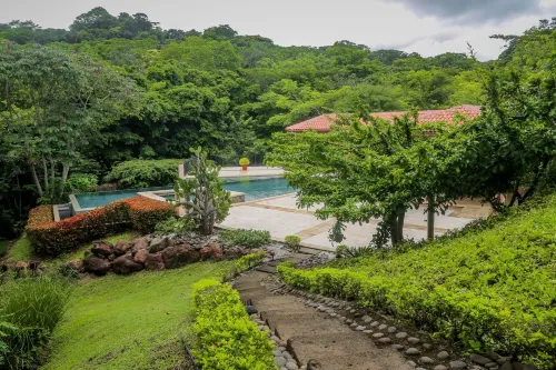 Reserva Conchal Resort - Jobo Complex - parking