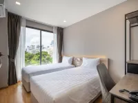 fyn park hotel Hotels near Centre One