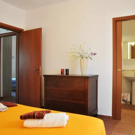 Red Roses Appartamento Al Piano Terra in Villa
