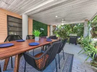 Tropical Oasis with Private Pool and Kayak - Gorgeous Hideaway Retreat