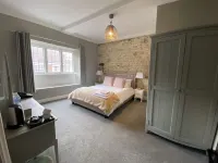 The Bull Hotels in Battle