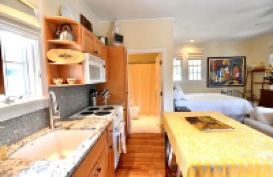In the Heart of Rosemary Beach - Beach, Pool, & Shops Steps Away