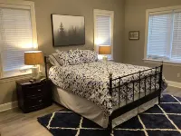 Luxurious Galena Territory 5 Bedroom home, Hot Tub, Firepit