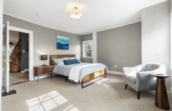 1803 Historic Apartment in Heart of Salem•Steps to Haunted Happenings!