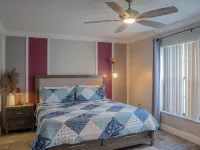 Bellas Vacation Home: Cozy, Modern Stay Just 12 Minutes from Disney!
