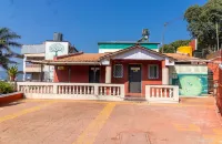 Saga Resort - Parking