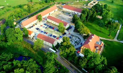 Pałac Wiechlice - Hotel, Restaurant, Spa