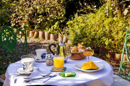 Palazzo Previtera Hotel & Restaurant