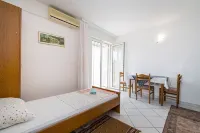 Nice Apartment Silvia 1 for 4 Persons